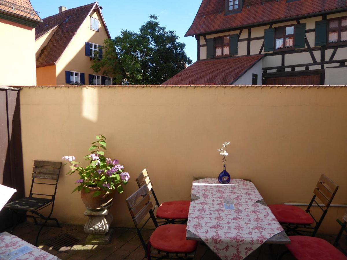 Hotel Haus Appelberg Dinkelsbuehl Exterior photo